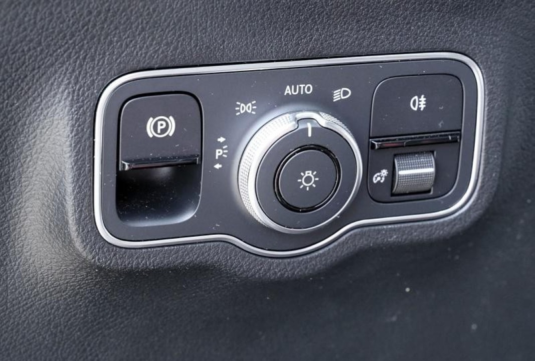 Mercedes-Benz GLA AMG 35 4MATIC - foto 10