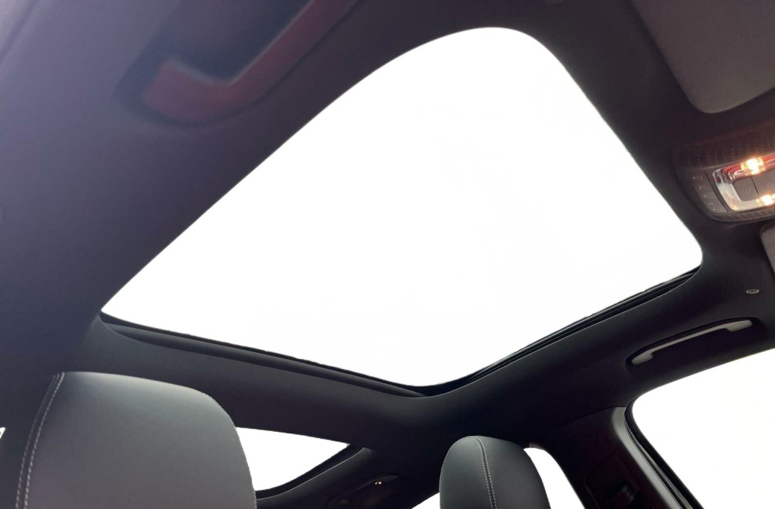 Mercedes-Benz GLA 250e AMG Line - foto 8