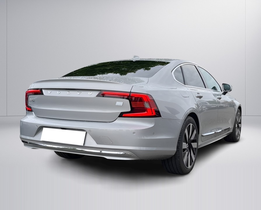 Volvo S90 T8 Recharge AWD (2)