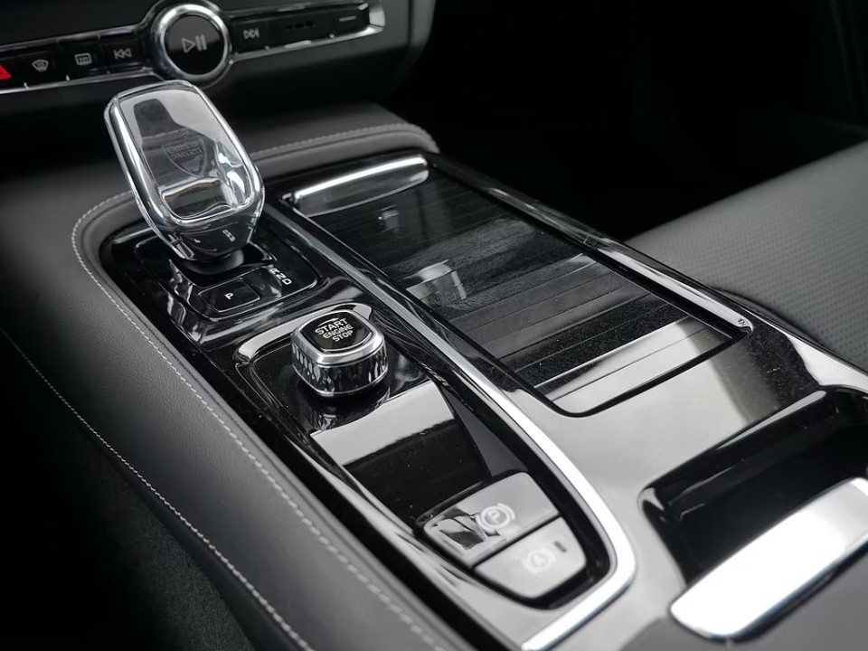 Volvo S90 T8 Recharge AWD Ultimate Dark - foto 12