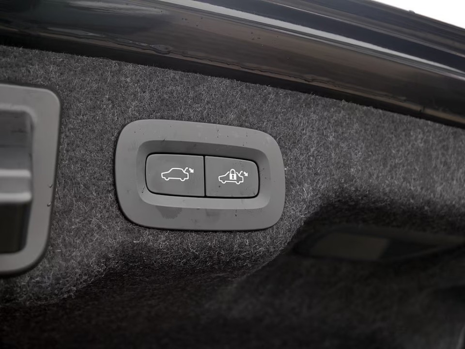 Volvo S90 T8 Recharge AWD Ultimate Dark - foto 26