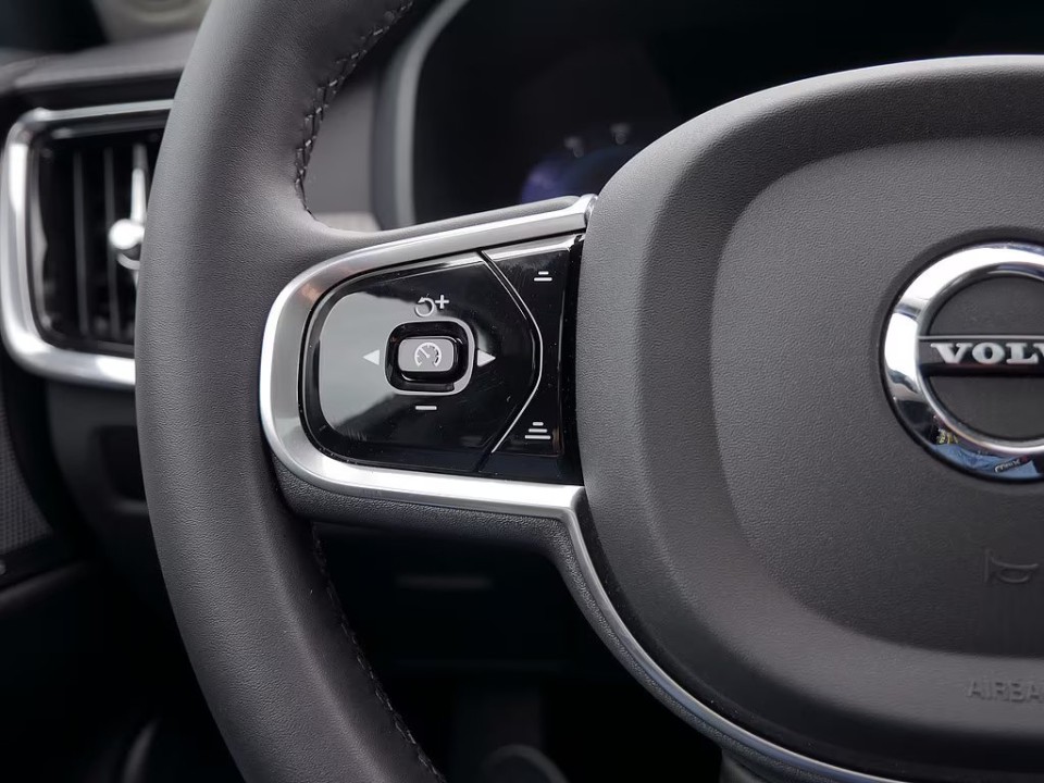 Volvo S90 T8 Recharge AWD Ultimate Dark - foto 9