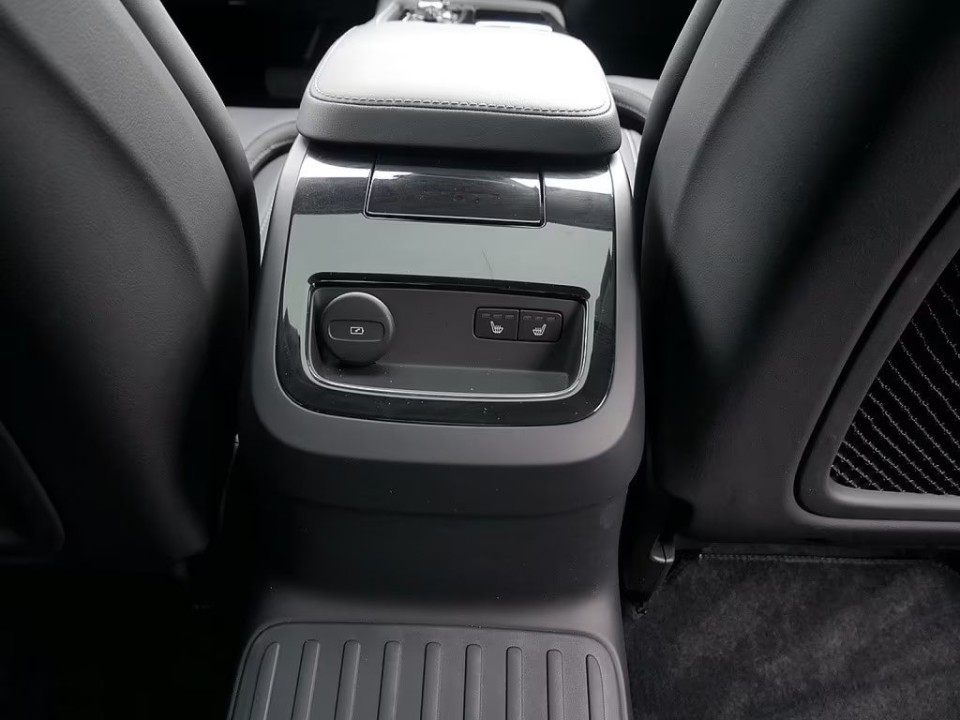 Volvo S90 T8 Recharge AWD Ultimate Dark - foto 20