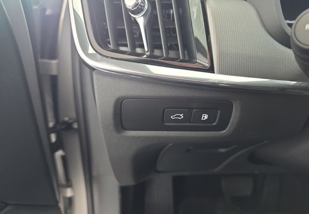 Volvo S90 T8 Recharge AWD Ultimate Dark - foto 13