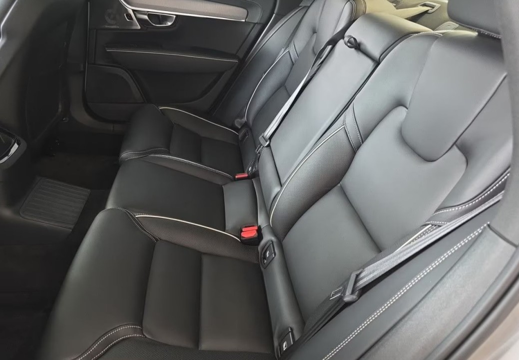 Volvo S90 T8 Recharge AWD Ultimate Dark - foto 11