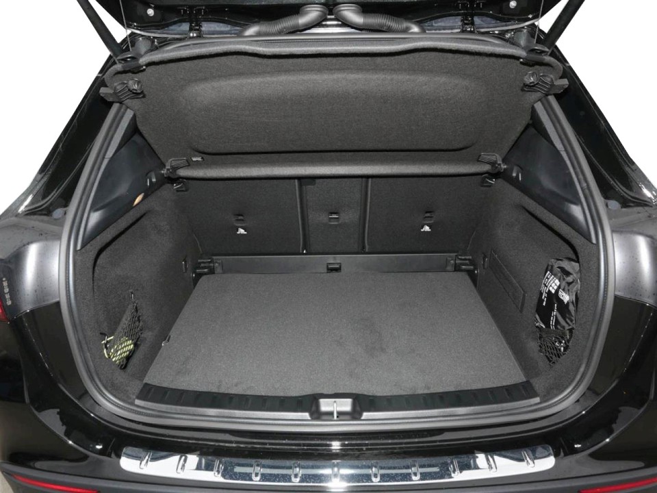 Mercedes-Benz GLA 220d 4MATIC AMG Line - foto 20