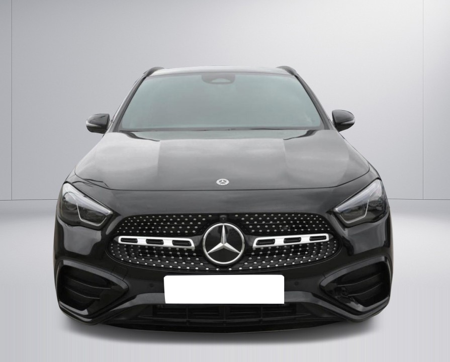 Mercedes-Benz GLA 220d 4MATIC AMG Line (2)