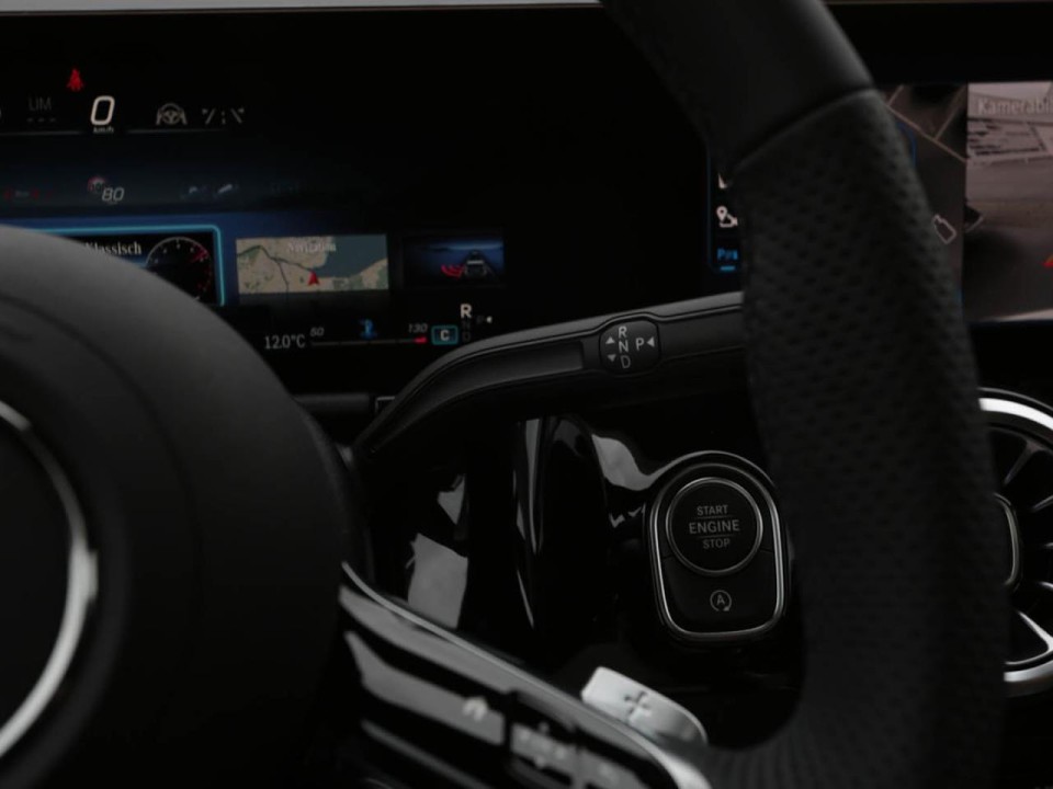 Mercedes-Benz GLA 220d 4MATIC AMG Line - foto 11