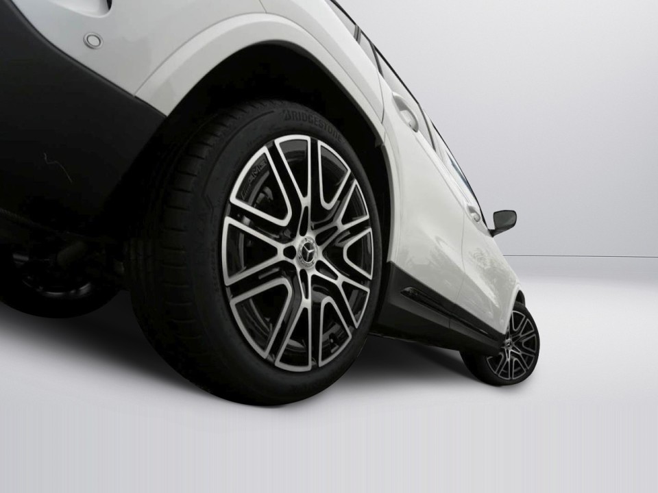 Mercedes-Benz GLA 220d 4MATIC AMG Line - foto 18