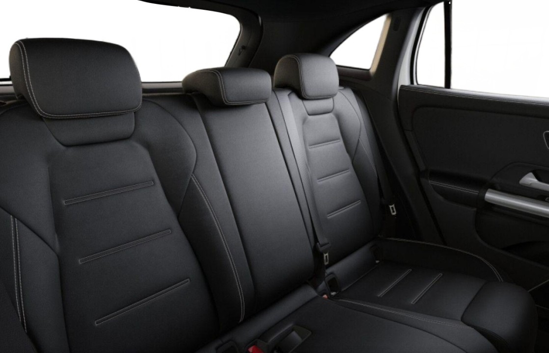 Mercedes-Benz GLA AMG 35 4MATIC - foto 16