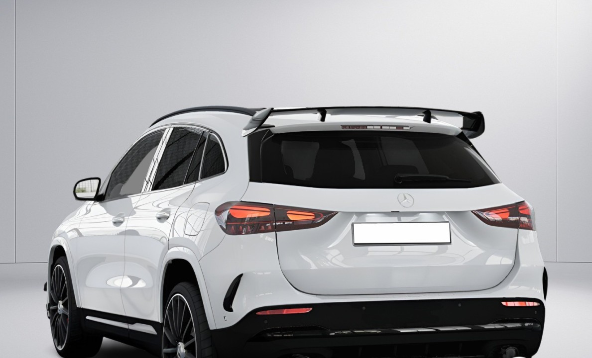 Mercedes-Benz GLA AMG 35 4MATIC - foto 6