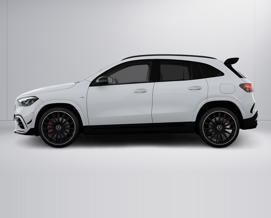 Mercedes-Benz GLA AMG 35 4MATIC (4)