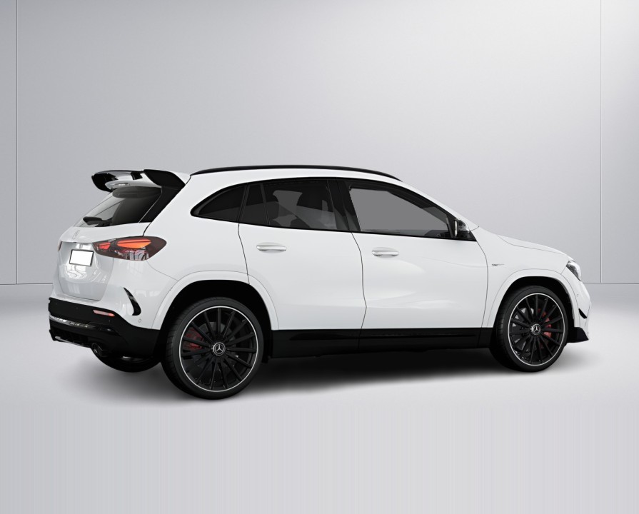 Mercedes-Benz GLA AMG 35 4MATIC - foto 9