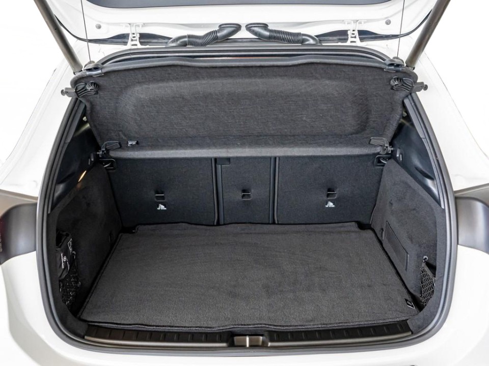 Mercedes-Benz GLA AMG 35 4MATIC - foto 19