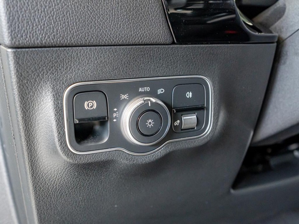 Mercedes-Benz GLA AMG 35 4MATIC - foto 12