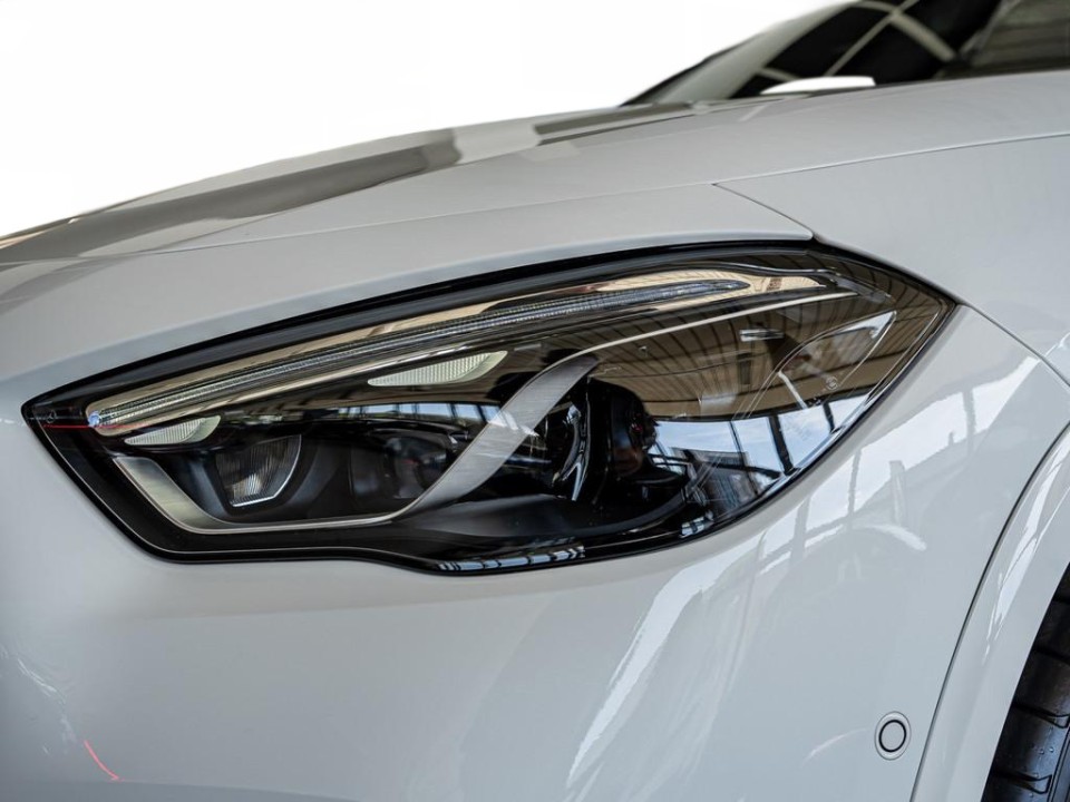 Mercedes-Benz GLA AMG 35 4MATIC - foto 16