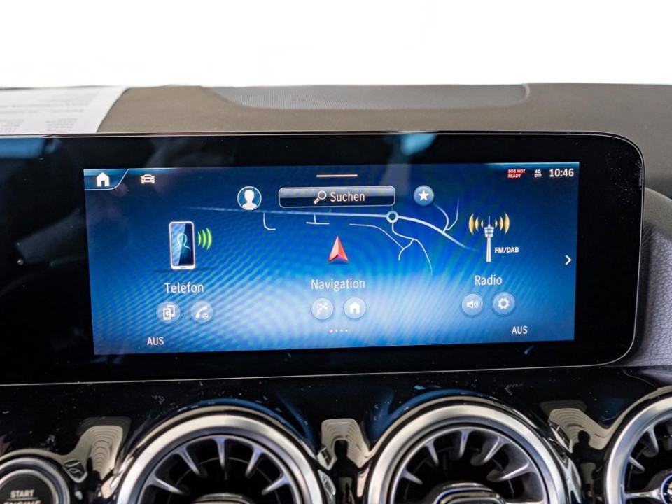 Mercedes-Benz GLA AMG 35 4MATIC - foto 14