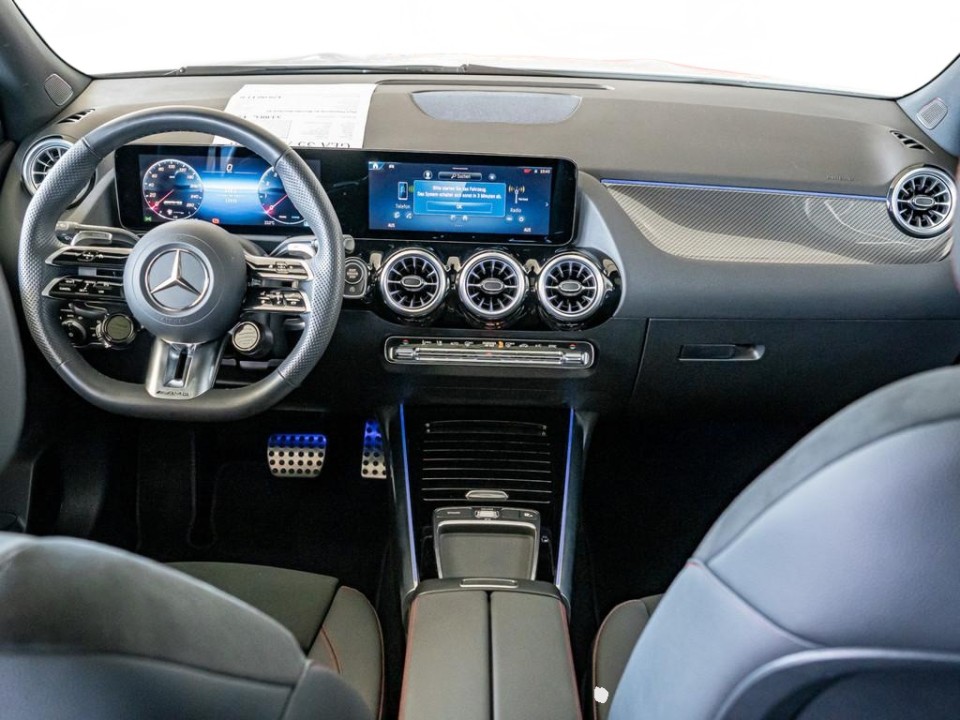 Mercedes-Benz GLA AMG 35 4MATIC - foto 7