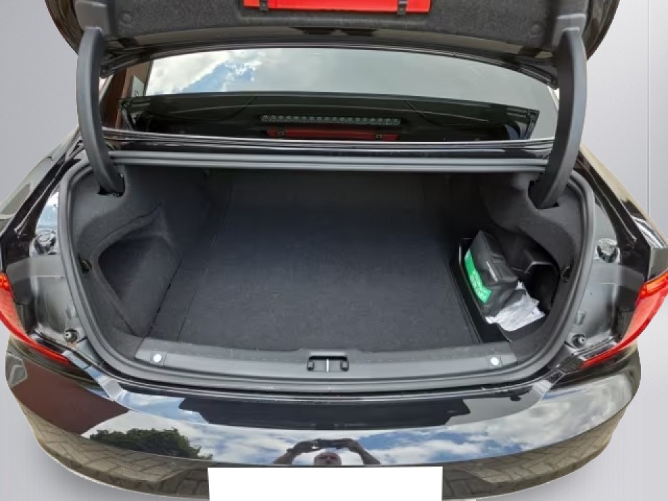 Volvo S90 T8 Recharge AWD Plus Dark - foto 13