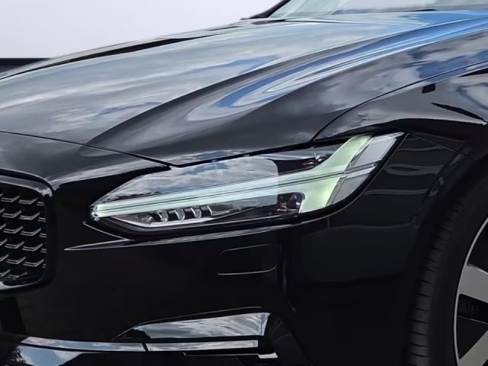 Volvo S90 T8 Recharge AWD Plus Dark - foto 14