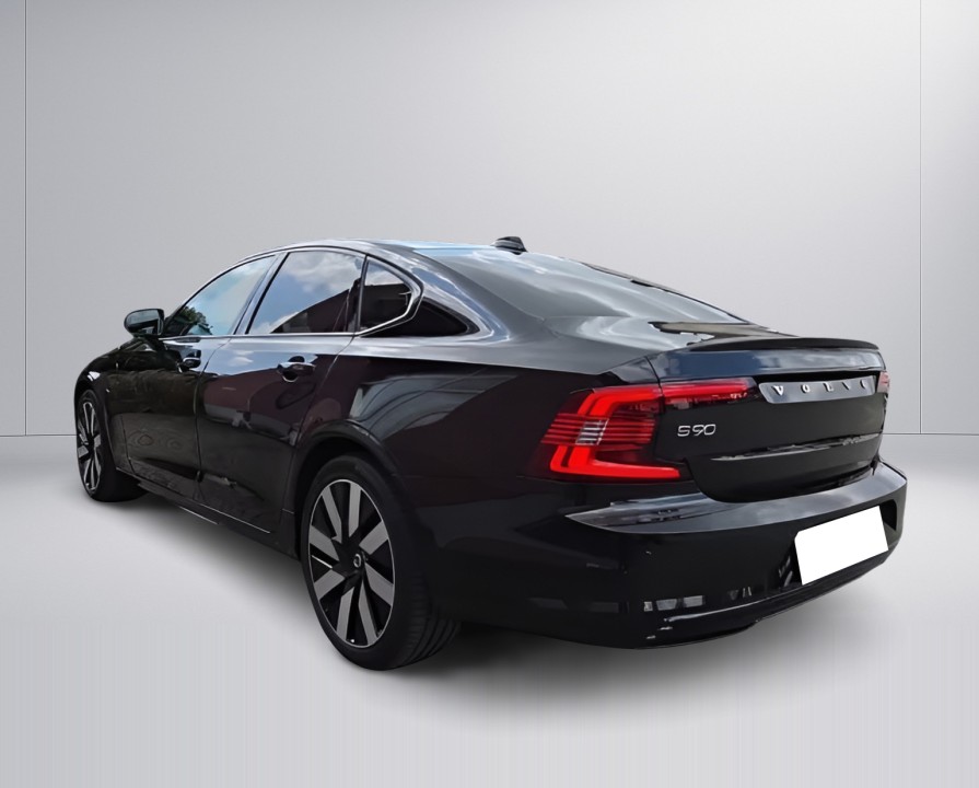 Volvo S90 T8 Recharge AWD Plus Dark (3)