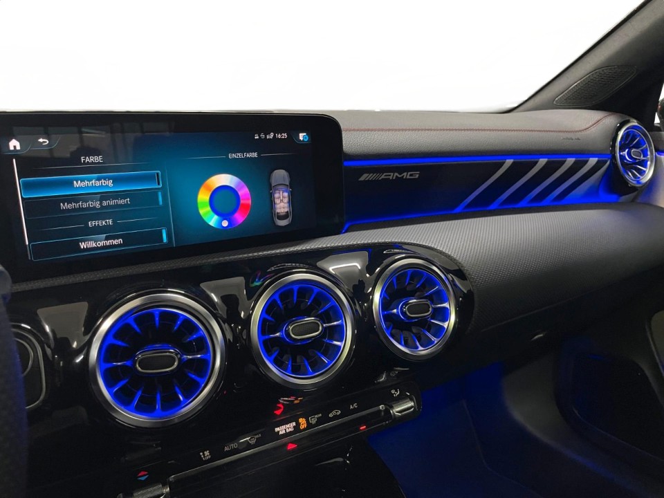 Mercedes-Benz CLA AMG 45 4MATIC - foto 23