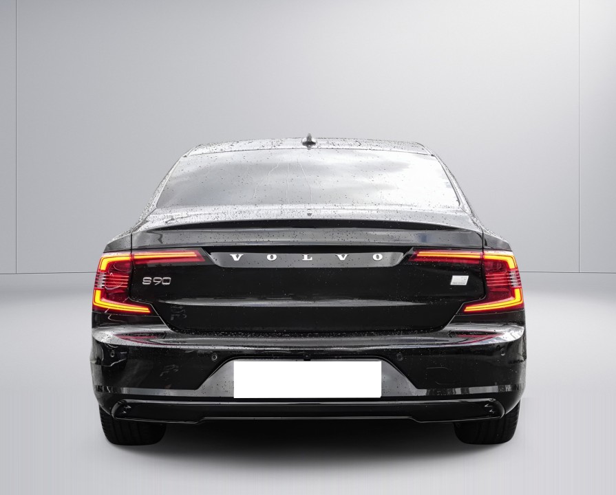 Volvo S90 T8 Recharge AWD Plus Dark (5)