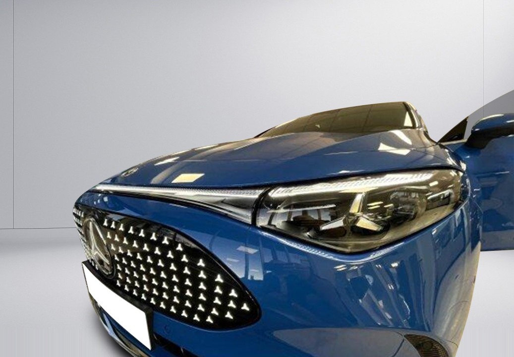 Mercedes-Benz CLA 250 EQ - foto 8