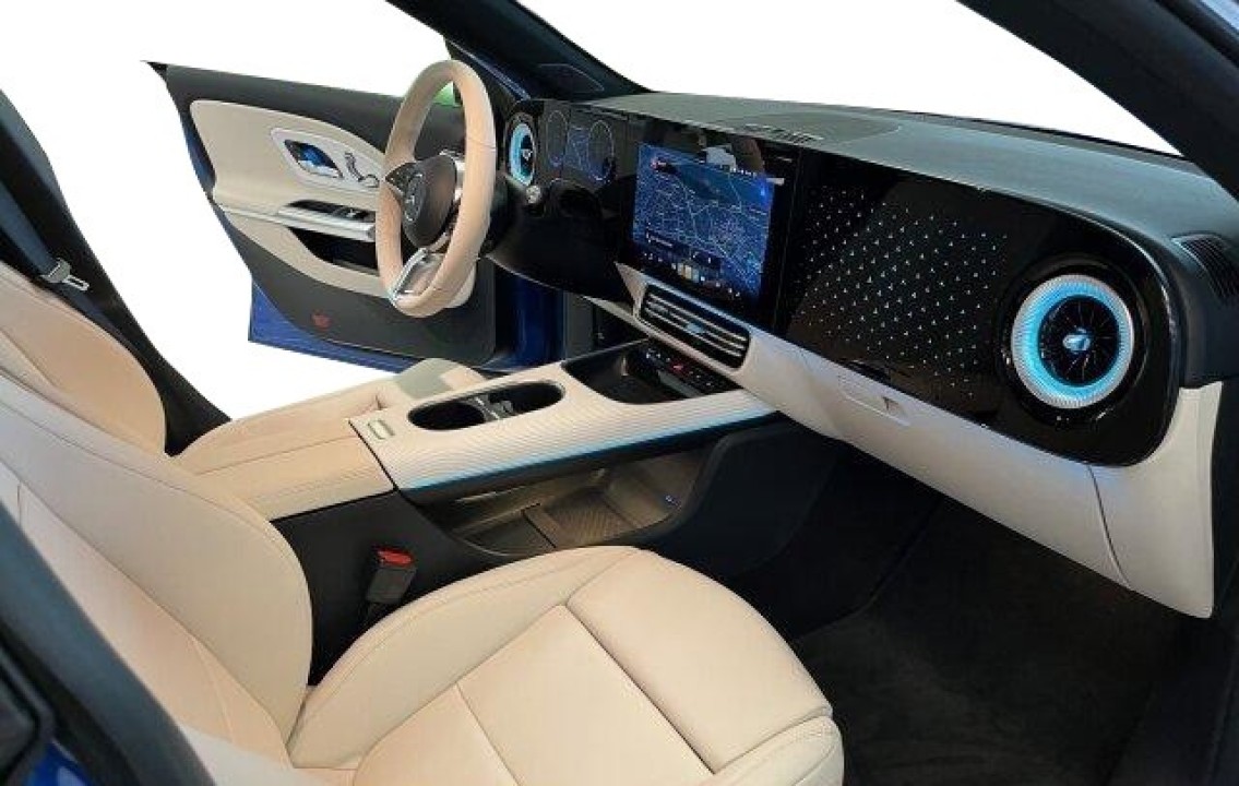 Mercedes-Benz CLA 250 EQ - foto 10