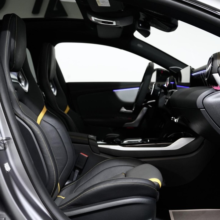 Mercedes-Benz CLA AMG 45s 4MATIC - foto 12