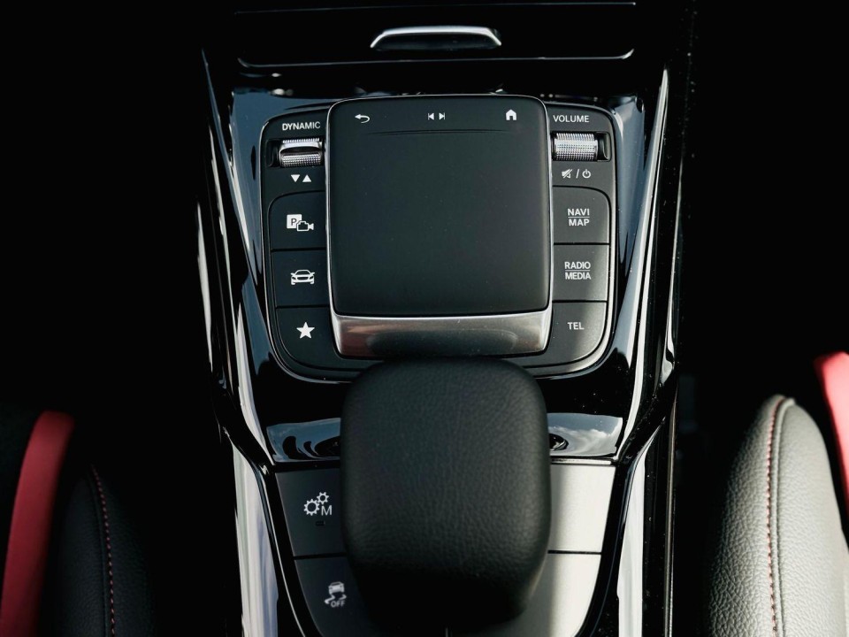 Mercedes-Benz CLA AMG 35 4MATIC Shooting Brake - foto 15