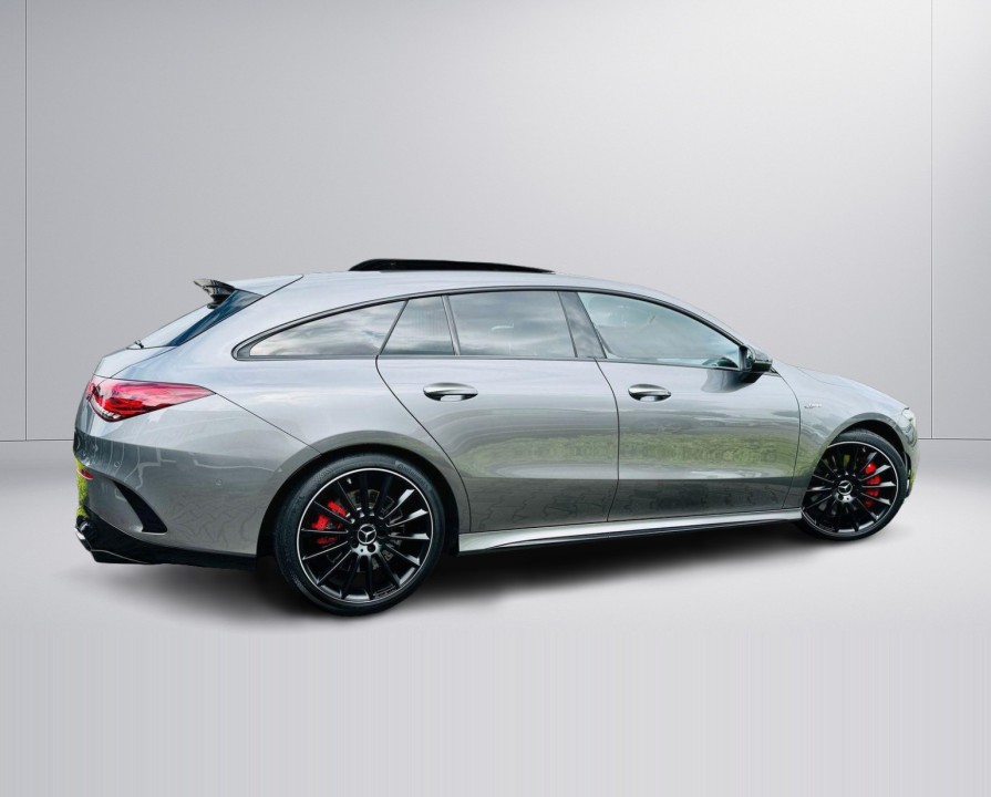 Mercedes-Benz CLA AMG 35 4MATIC Shooting Brake - foto 6