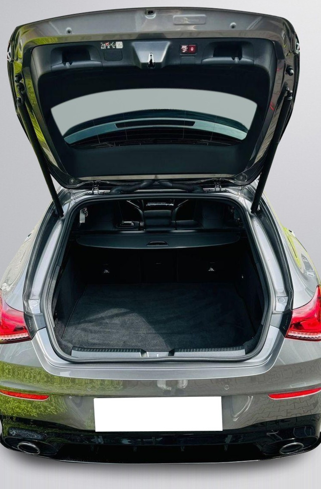 Mercedes-Benz CLA AMG 35 4MATIC Shooting Brake - foto 23