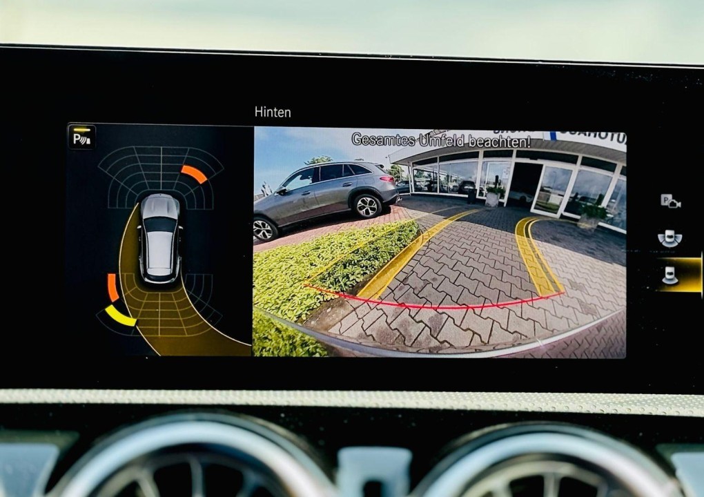 Mercedes-Benz CLA AMG 35 4MATIC Shooting Brake - foto 20