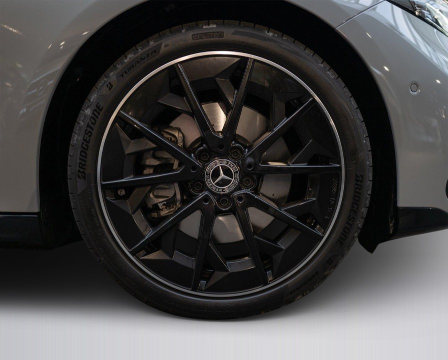 Mercedes-Benz CLA 250 EQ - foto 25