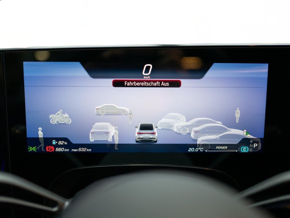 Mercedes-Benz CLA 250 EQ - foto 18