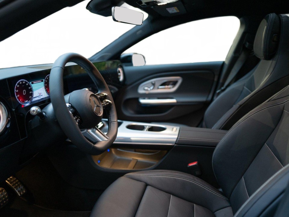 Mercedes-Benz CLA 250 EQ - foto 8