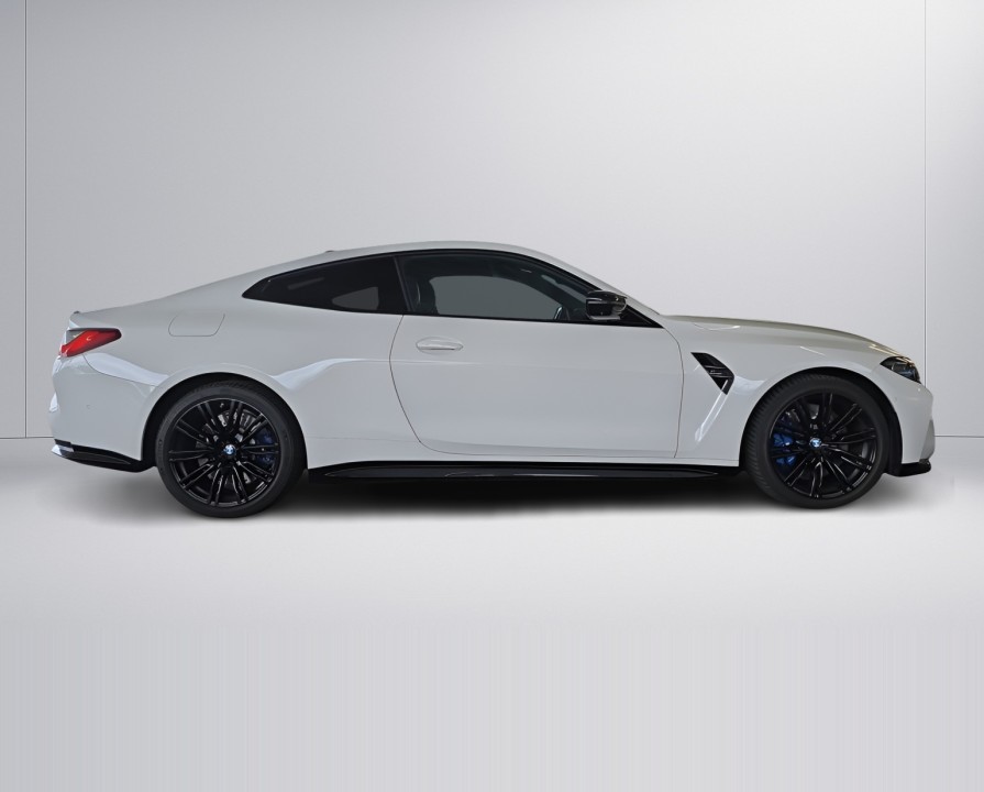 BMW M4 Competition (2)