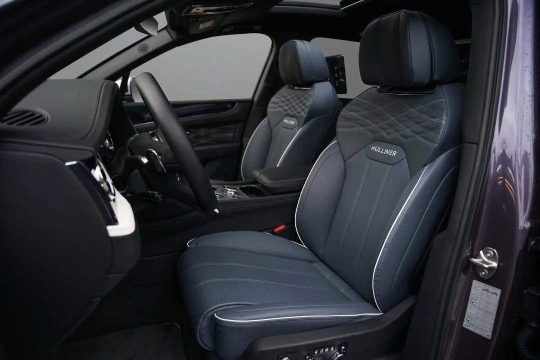 Bentley Bentayga EWB Mulliner V8 - foto 11