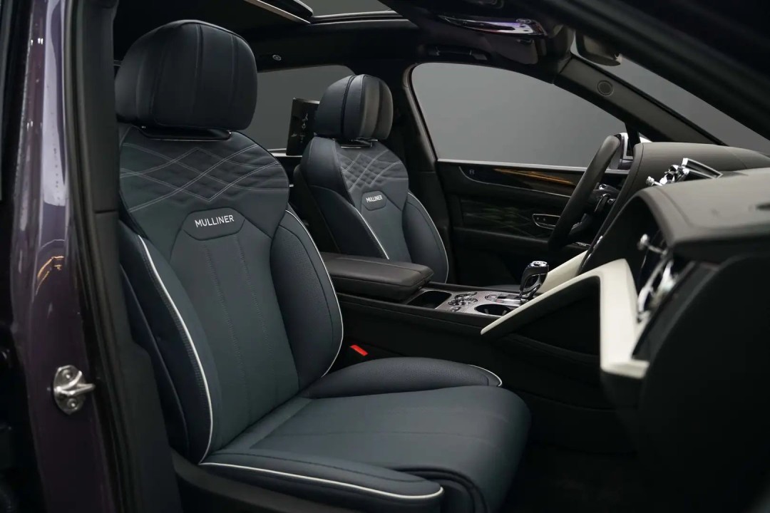 Bentley Bentayga EWB Mulliner V8 - foto 12