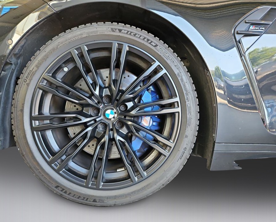 BMW M4 Competition - foto 17