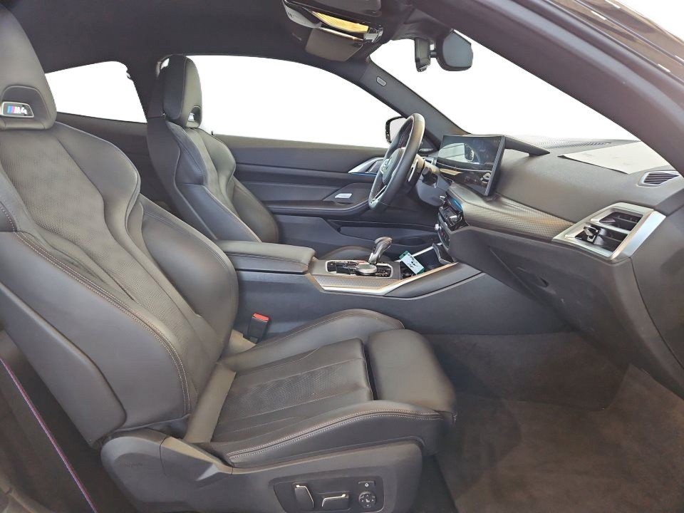 BMW M4 Competition - foto 11