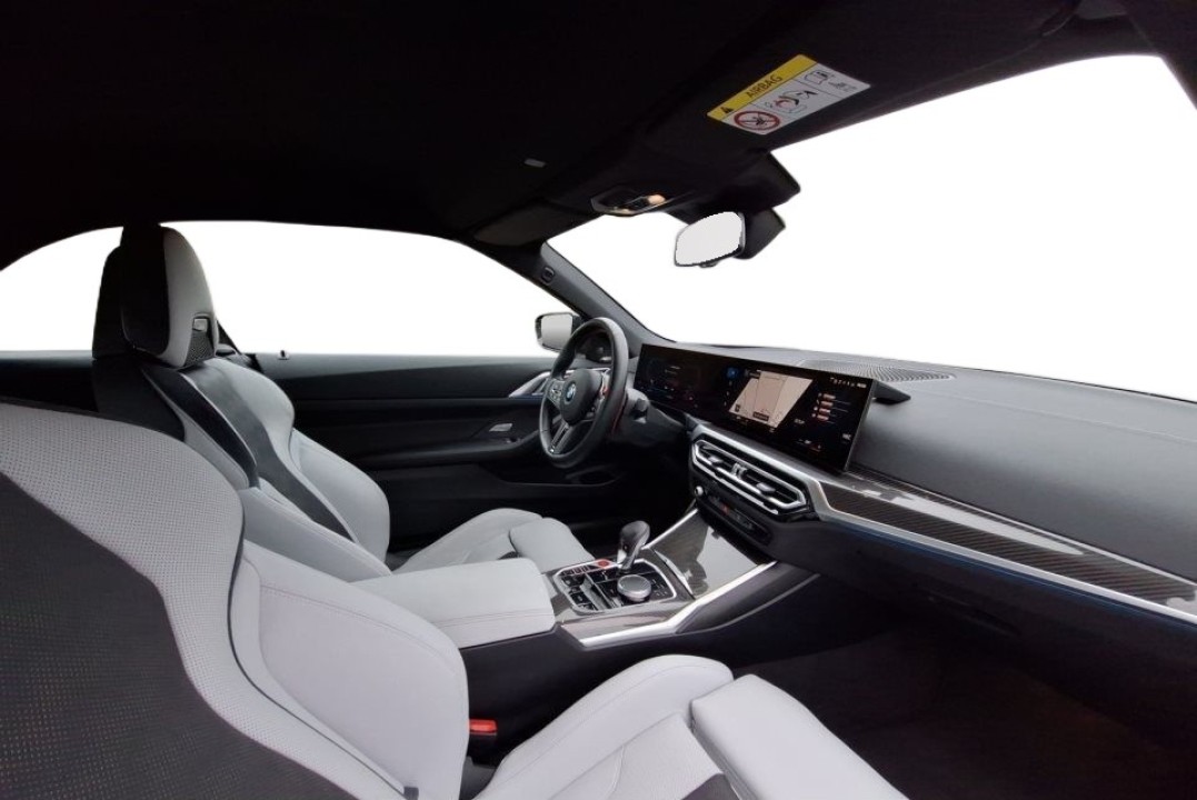 BMW M4 Competition - foto 10