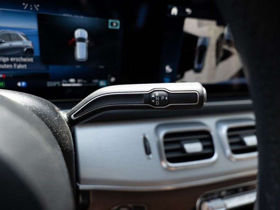 Mercedes-Benz GLE 400e 4MATIC - foto 12