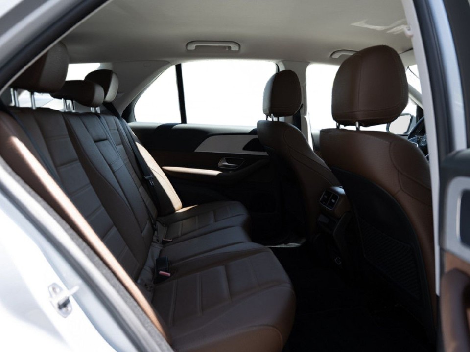 Mercedes-Benz GLE 400e 4MATIC - foto 19