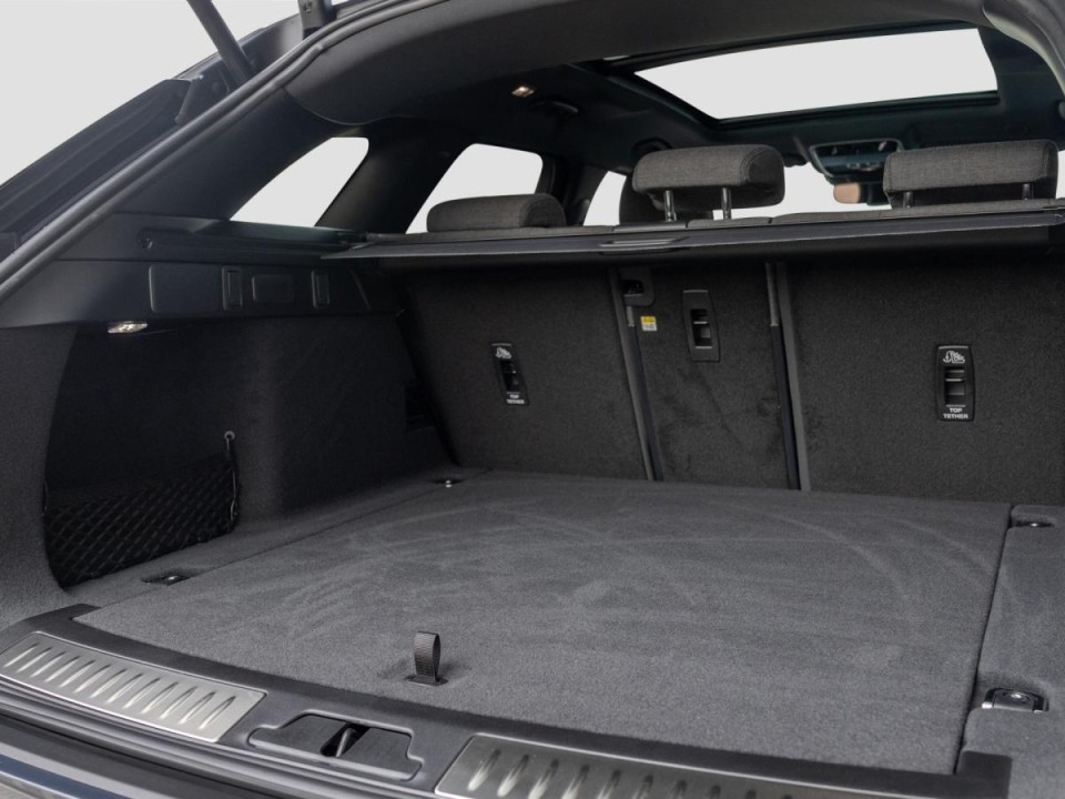 Land Rover Range Rover Velar D300 DYNAMIC HSE - foto 26