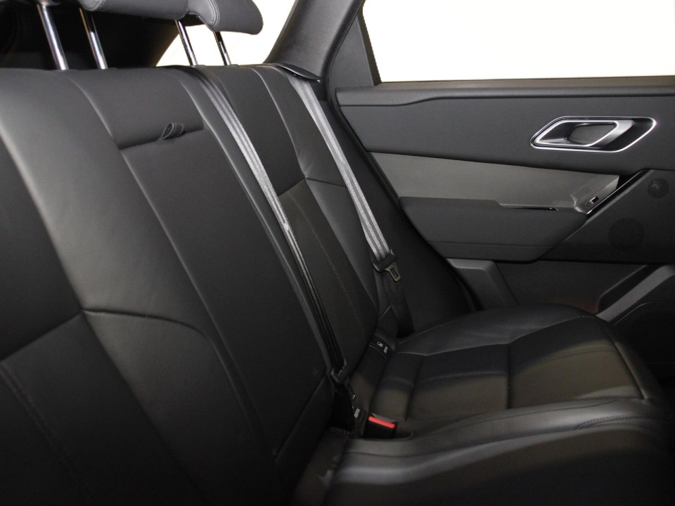 Land Rover Range Rover Velar P400e Dynamic SE (5)