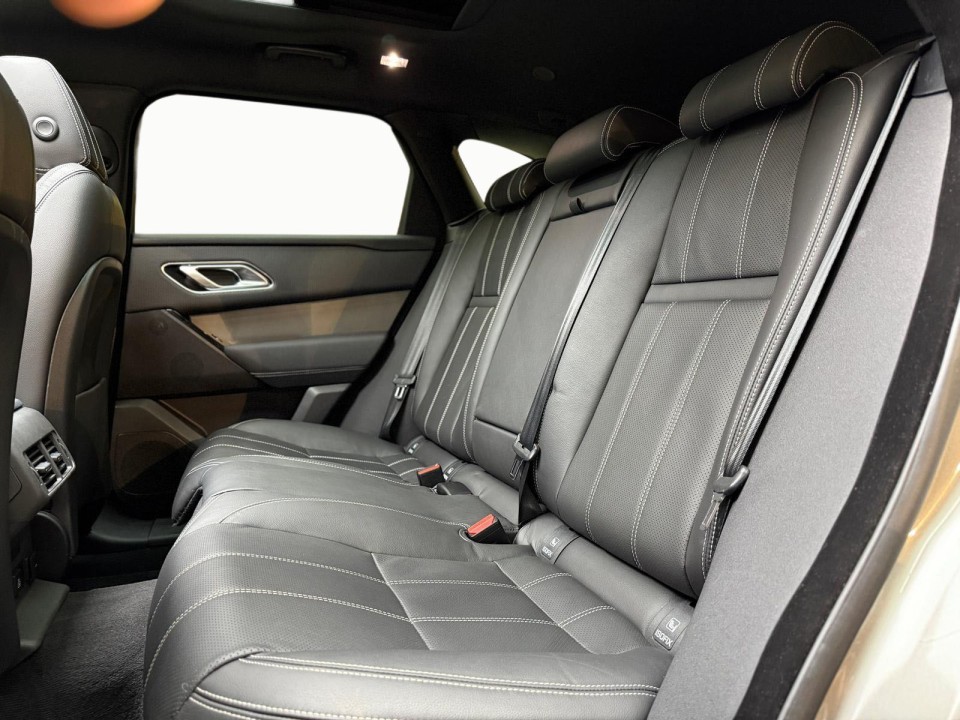 Land Rover Range Rover Velar P400e R-Dynamic - foto 10
