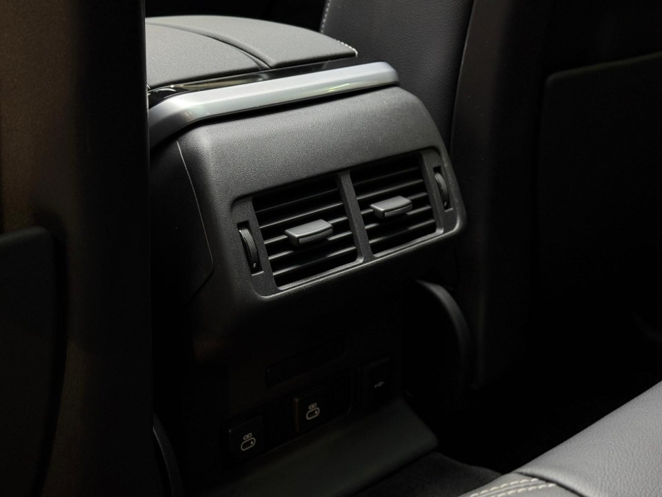 Land Rover Range Rover Velar P400e R-Dynamic - foto 26