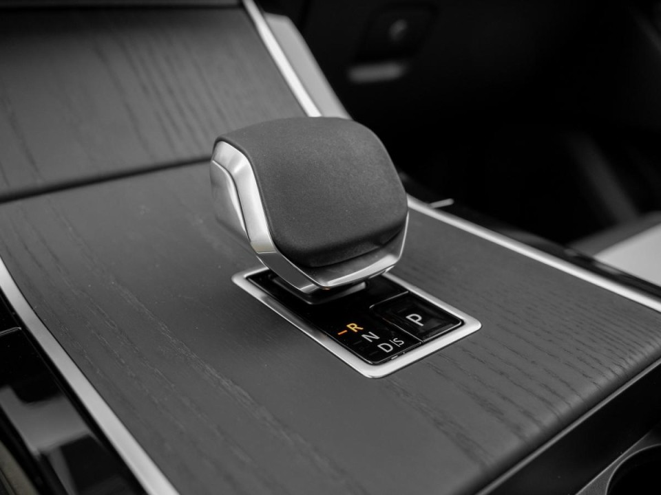 Land Rover Range Rover Velar D300 Autobiography - foto 17